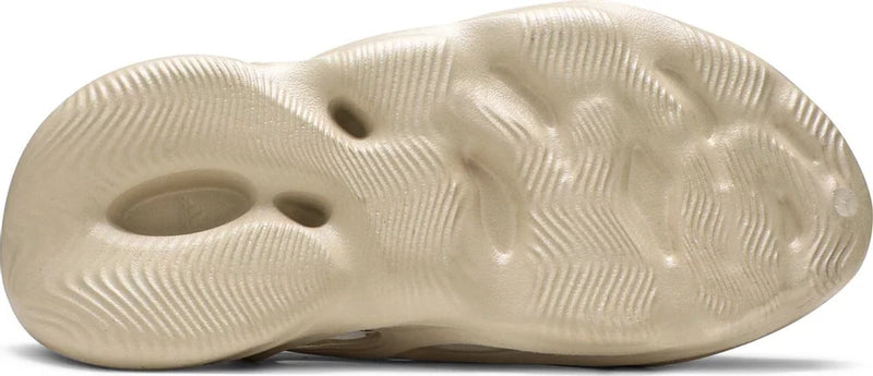 Adidas Yeezy Foam RNNR Sand